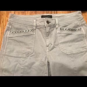 WHITE HOUSE BLACK MARKET: Embroidered Jeans!